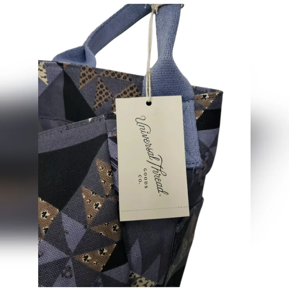 Universal Thread Women's Tote Bag - Picture 3 of 8